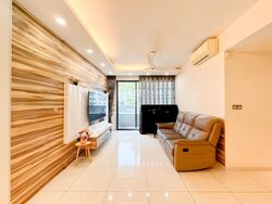Prive (D19), Condominium #565699551